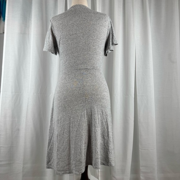 Caution to the Wind Dress - Picture 4 of 6